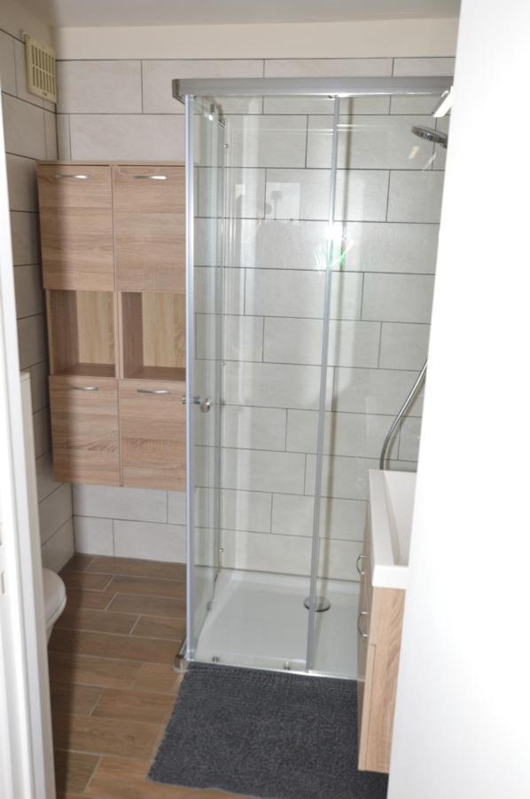 Апартаменти Modern And Private Studio With All Comfort! Руселаре Екстер'єр фото